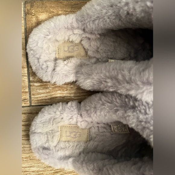 Ugg Slippers. Women’s size 10. Lavender. - Picture 2 of 5